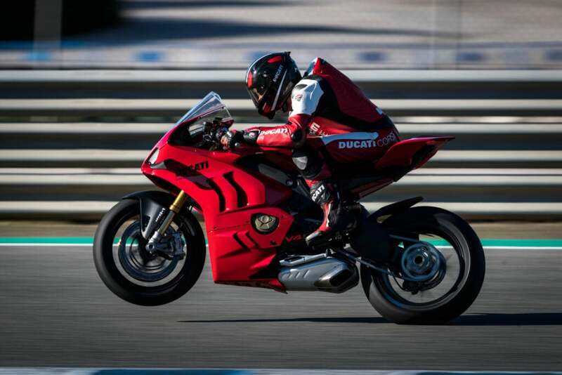 Ducati Panigale V4 S phiên bản 2023