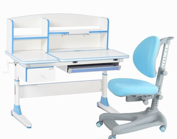 Bàn học thông minh là lựa chọn hoàn hảo cho học sinh học tại nhà