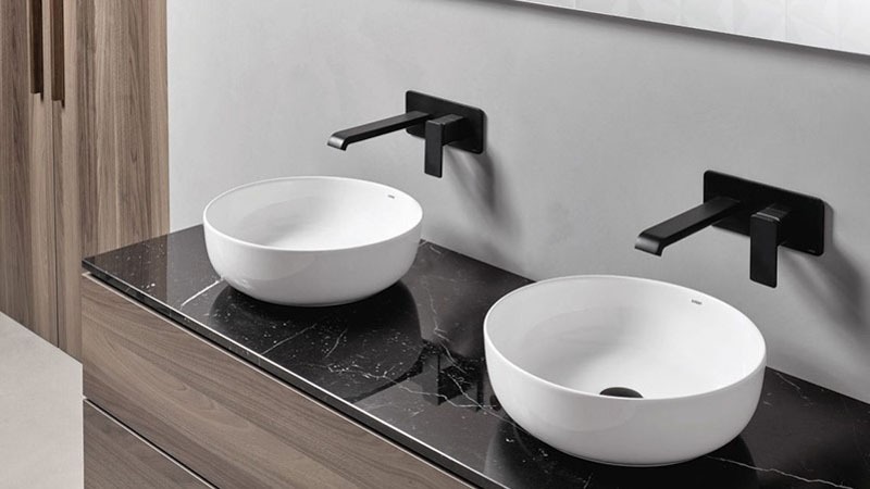 Nên chọn lavabo âm bàn hay lavabo đặt bàn cần dựa vào không gian và phong cách thiết kế