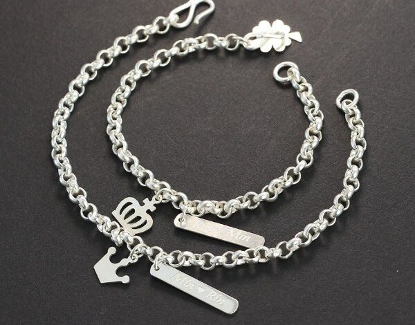 Vòng tay đôi khắc tên dấu ấn tình yêu duy nhất của bạn