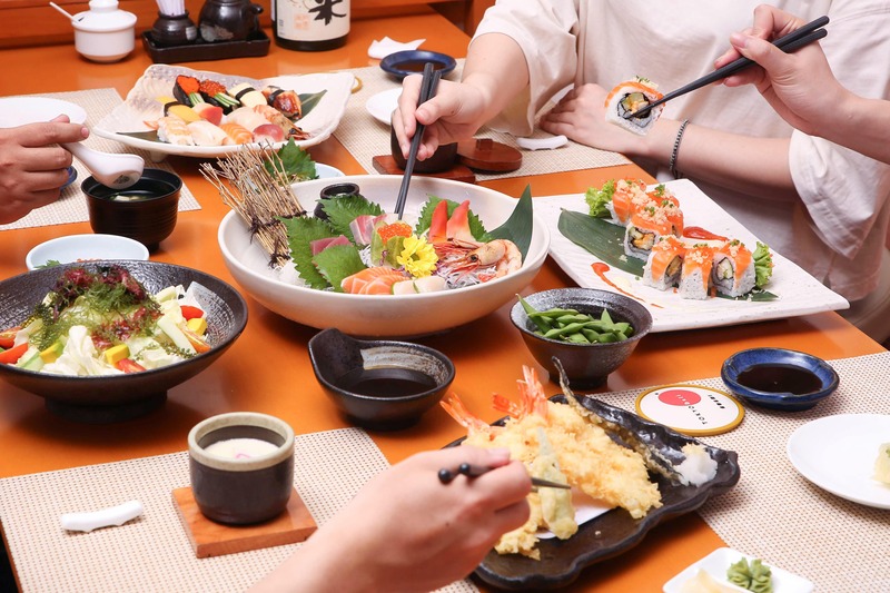 Tokyo Deli Sushi – Trải Nghiệm Ẩm Thực Nhật Bản Chuẩn Vị Ngay Tại Việt Nam