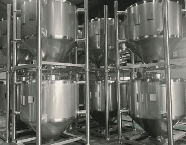 Cấu tạo và nguyên lý hoạt động của thiết bị lên men bia