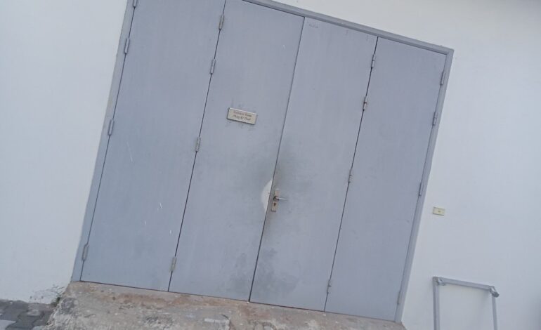 Cửa chống cháy dùng cho nhà xưởng an toàn bền vững