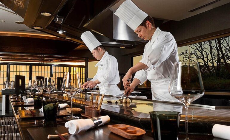 Teppanyaki là gì? Trải nghiệm nướng kiểu Nhật cực hấp dẫn