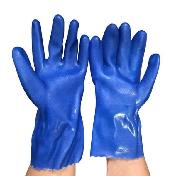 Găng tay chống dầu công nghiệp nào được sử dụng phổ biến?