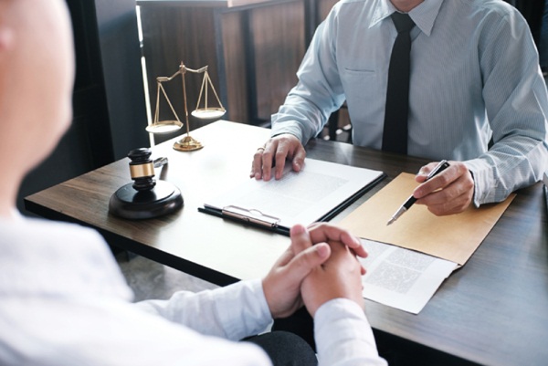 Luật sư tư vấn hồ sơ khởi kiện đất đai